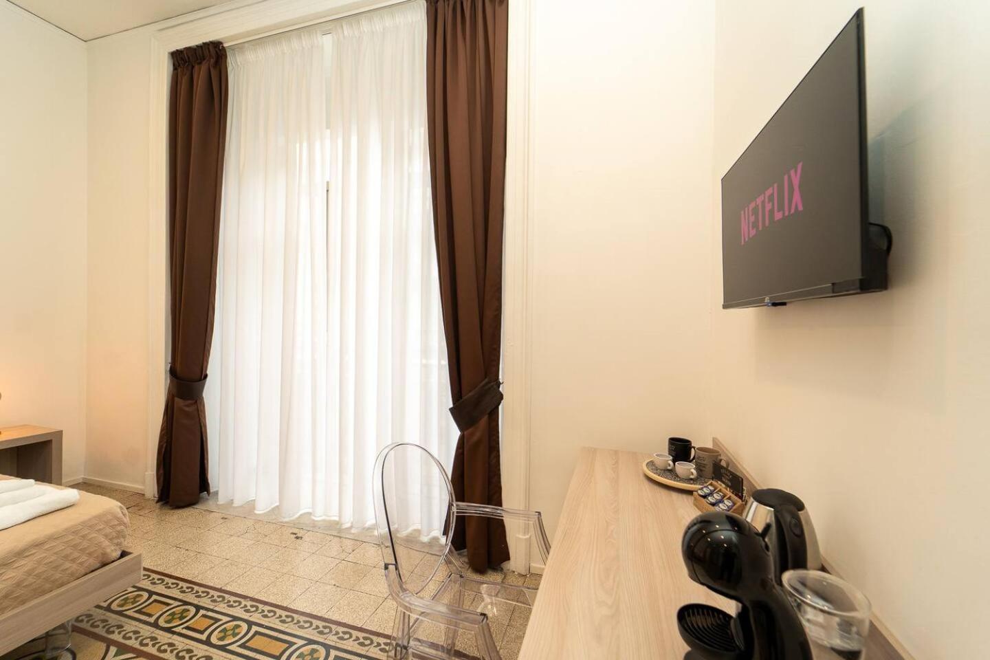 La Piazza Suite ナポリ エクステリア 写真